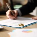 How to Prepare Emotionally and Financially for a Divorce
