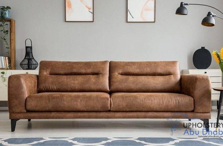 How does leather upholstery contribute to the luxurious appeal in homes